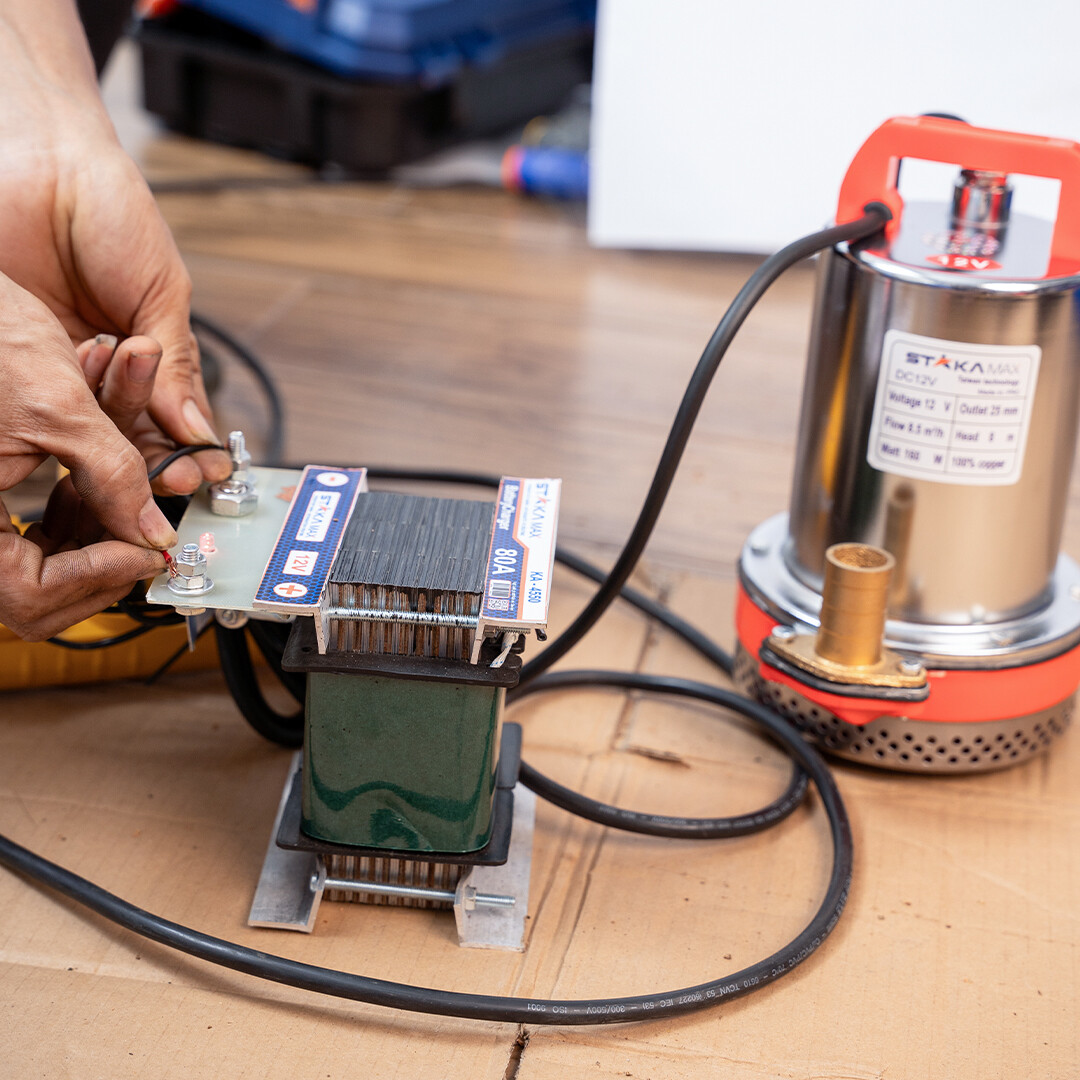 Công dụng thực tế của máy nạp 80A