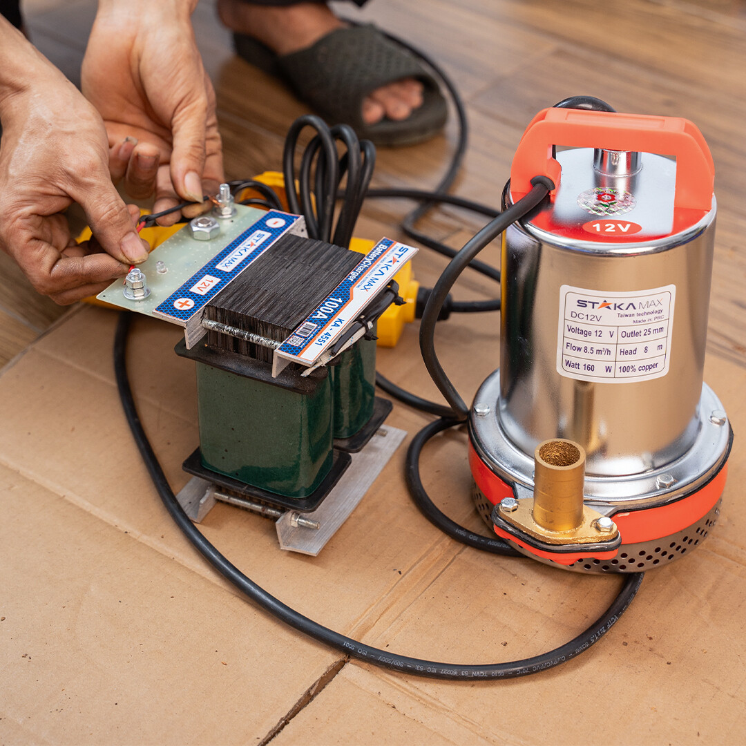 Cấu tạo tối ưu của máy nạp 100A STAKA